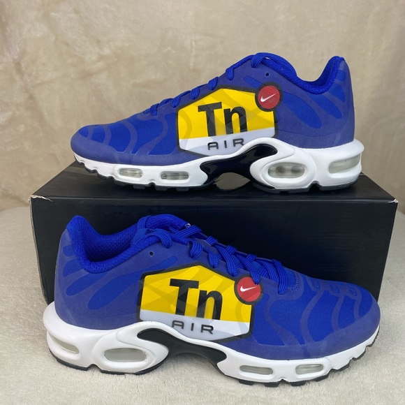 nike air max plus tn big logo